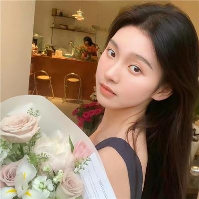 女人和枪封面