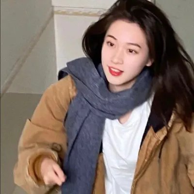 荒唐阿姨大电影封面